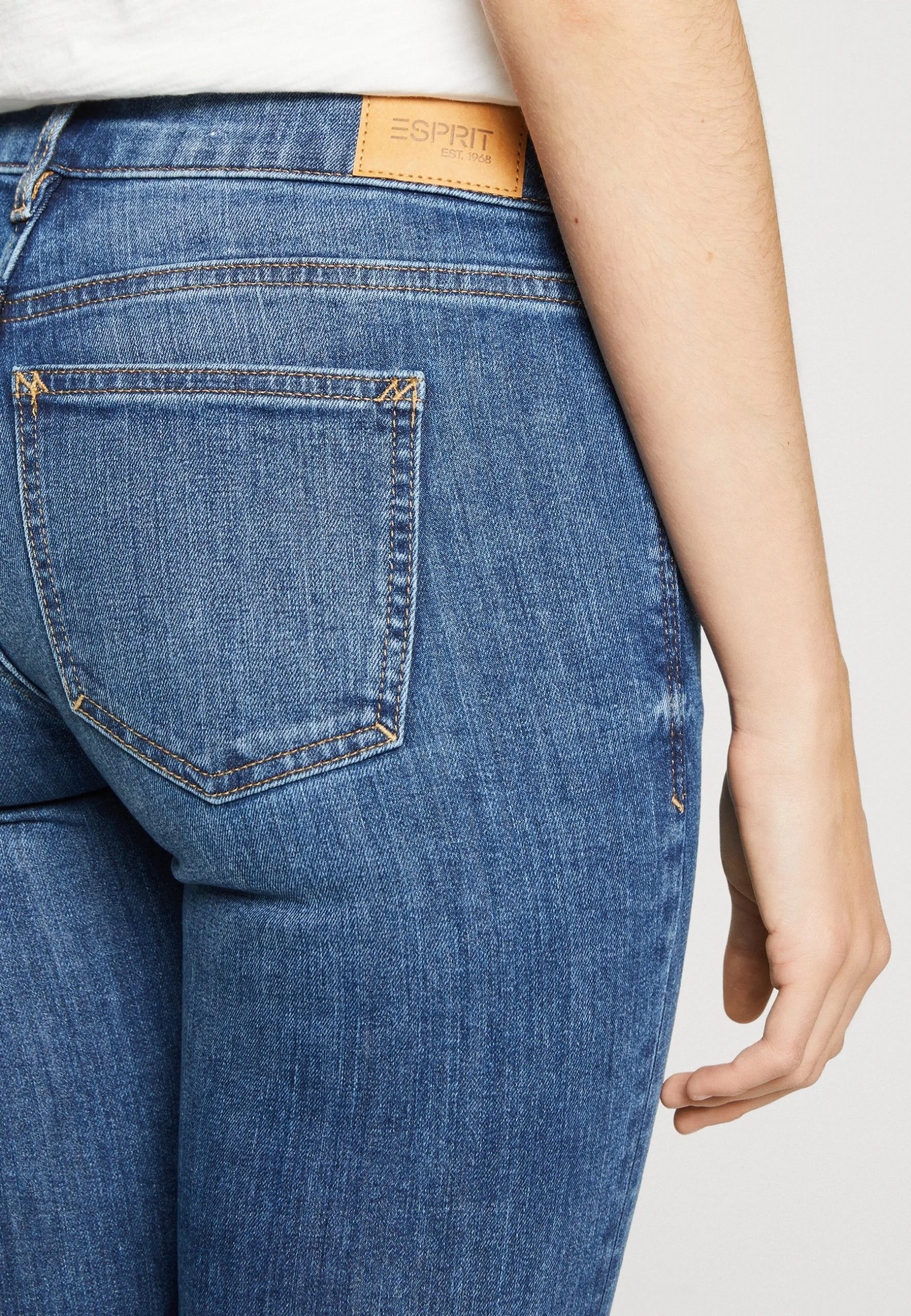 ESPRIT Jeans Skinny Fit - Saluda Mid Blue 6 ESPRIT Jeans Skinny Fit - Saluda Mid Blue - Bilde 4