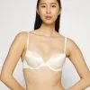 ESPRIT Solid The Timeless Fit Sexy Padded Bra - Bøyle-Bh - Sand 1 ESPRIT Solid The Timeless Fit Sexy Padded Bra - Bøyle-Bh - Sand -ESPRIT Butikk ac04c19ef0aa46f3aabcafd375100ab1