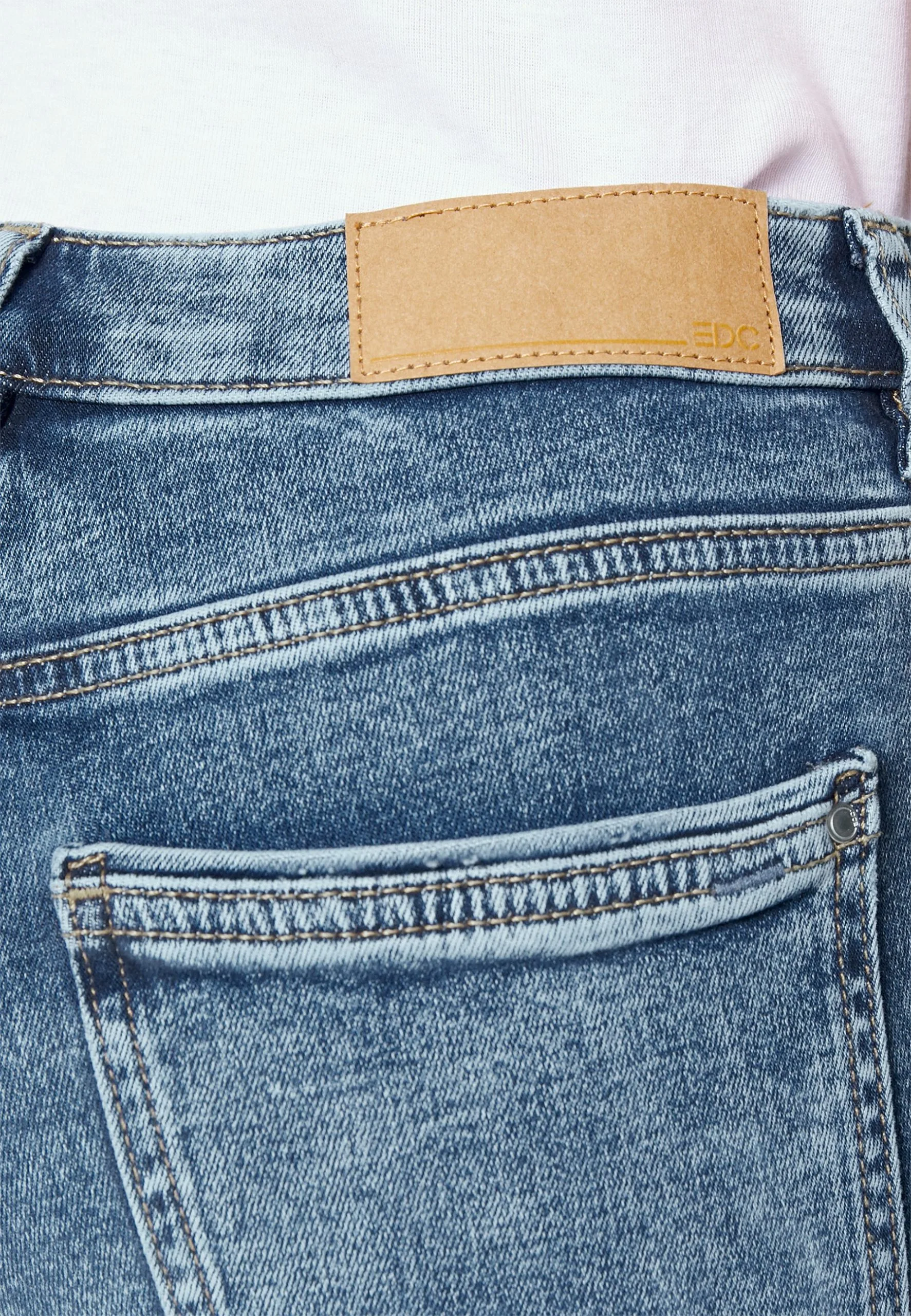 Edc By Esprit Medium Rise High Stretch - Jeans Slim Fit - Blue Medium Wash 7 Edc By Esprit Medium Rise High Stretch - Jeans Slim Fit - Blue Medium Wash - Bilde 5