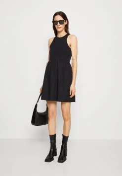Edc By Esprit Fab Mix Dress - Kjole - Black 9 Edc By Esprit Fab Mix Dress - Kjole - Black -ESPRIT Butikk c93a40c9dde543a8922f6c505f01bf6a