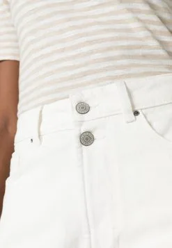 ESPRIT Pants- Jeans Relaxed Fit - Off White 11 ESPRIT Pants- Jeans Relaxed Fit - Off White -ESPRIT Butikk caa5d35c39f74c669811ce00d5e893b4