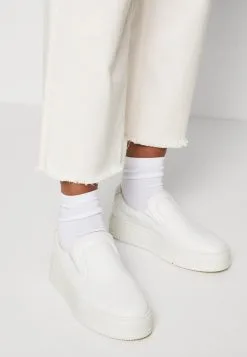 ESPRIT Jeans Straight Leg - Light Pink -ESPRIT Butikk d3593aa69e1a4fd0a4efedebbc69d9c8