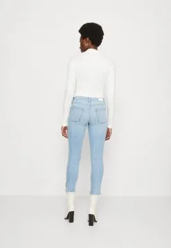 Edc By Esprit Jeans Skinny Fit - Blue Bleached 10 Edc By Esprit Jeans Skinny Fit - Blue Bleached -ESPRIT Butikk d610d2535d534ce1a62573cdf3af7a7d