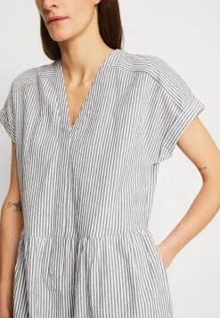 ESPRIT Stripe Dress - Skjortekjole - Navy 13 ESPRIT Stripe Dress - Skjortekjole - Navy -ESPRIT Butikk d72f0b4cda864d0baf3f5b94b5ca1f72