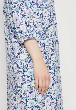 ESPRIT Dress Midi- Kjole - White 13 ESPRIT Dress Midi- Kjole - White -ESPRIT Butikk e50efc6d469b4c95a5a5aedabe3df7f7