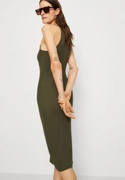 Edc By Esprit Etuikjole - Dark Khaki -ESPRIT Butikk e762ddc821bb4694aae32afdce2093bc