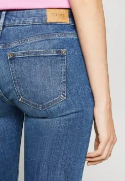 ESPRIT Jeans Slim Fit - Saluda Mid Blue 13 ESPRIT Jeans Slim Fit - Saluda Mid Blue -ESPRIT Butikk eacc0075112649ef80eeb69e018cf91a