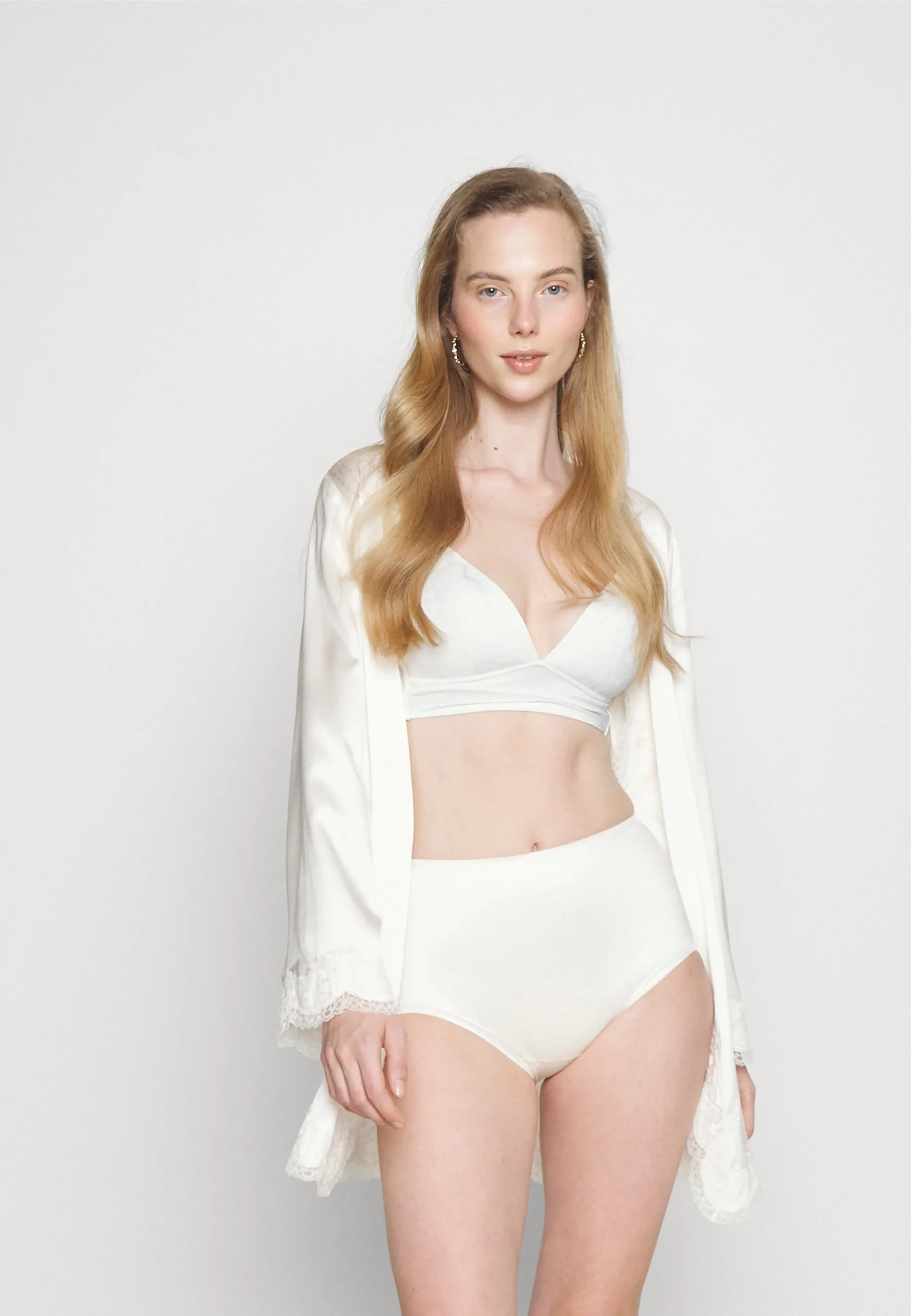 ESPRIT Deluster - T-Skjorte-Bh - Off White 4 ESPRIT Deluster - T-Skjorte-Bh - Off White - Bilde 2