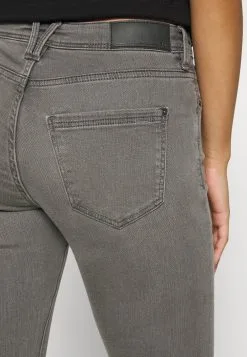 Edc By Esprit Low Rise Skinny - Jeans Skinny Fit - Grey Med Wash 10 Edc By Esprit Low Rise Skinny - Jeans Skinny Fit - Grey Med Wash -ESPRIT Butikk f153da47f21143fc962f9793af7c0653