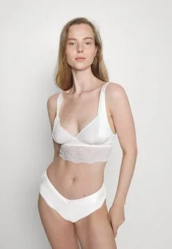 ESPRIT Soft Bra Long Line - Topp - Off White -ESPRIT Butikk f5e040c7ca0c47a18484028116b034e5